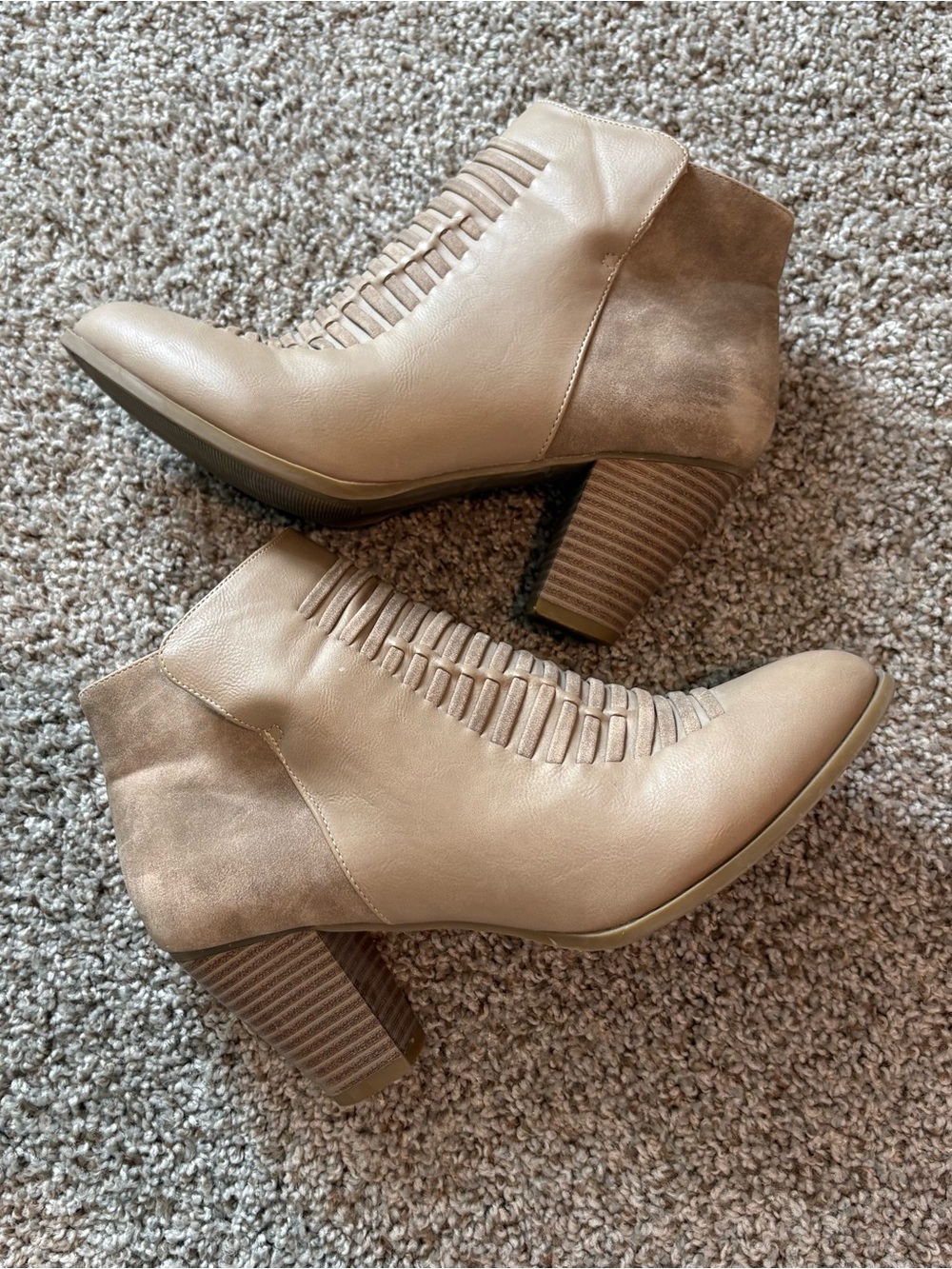 🤎 Olive Street Taupe Block Heel Ankle Booties | Women’s Size 10